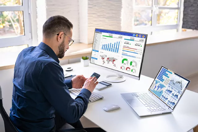 why-data-analysts-are-in-hot-demand-in-singapore-and-skills-you-need-to-have